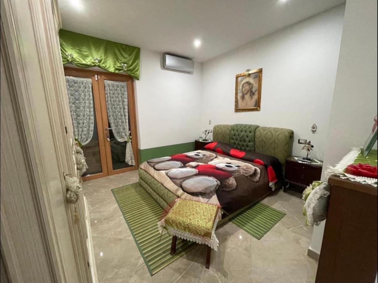 Susy Home Napoli Bagian luar foto