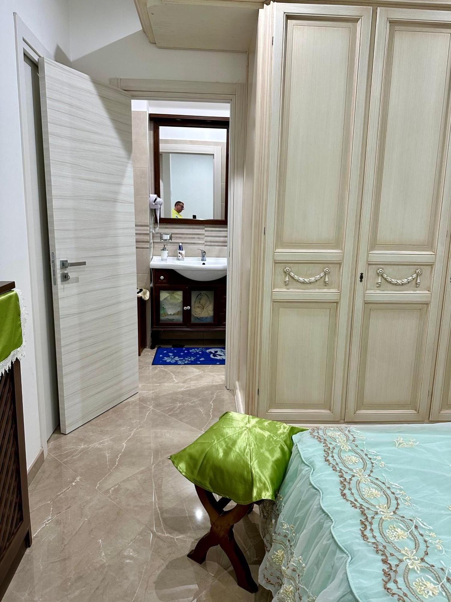 Susy Home Napoli Bagian luar foto